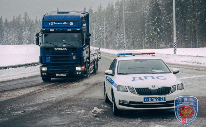 Более 1160 нарушений ПДД водителями грузовиков пресекли инспекторы ГАИ в Ленобласти