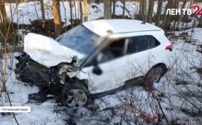 В Гатчинском округе столкнулись два внедорожника