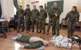 В Военно-медицинской академии им. С. М. Кирова показали доработанную аптечку первой помощи