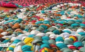 В Кингисеппе осваивают метод чичковского плетения ковров