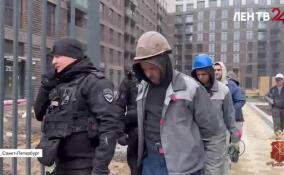 Полицейские проверили больше 300 человек во время рейда в Адмиралтейском районе