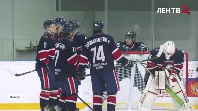 «Ленинградец» уступил хоккеистам из Калуги