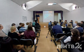 В Выборге Йохан Бекман обсудил со студентами тему российско-финских отношений