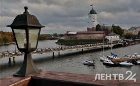 В Выборге организовали временное размещение для жильцов поврежденного при атаке БПЛА дома