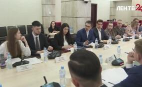 В Петербурге прошло заседание Молодежного парламента Ленобласти