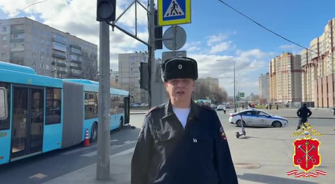 Подросток на электросамокате спровоцировал ДТП с автобусом в Петербурге