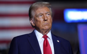 В лагерном стиле: зачем Трамп грязно унизил бен Салмана