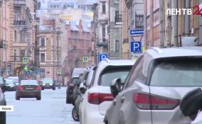 В центре Петербурга плата за парковку выросла до 200 рублей