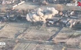 Российские военнослужащие установили полный контроль над ЛНР