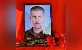 С погибшим на СВО Евгением Ивановым простились в Тихвине