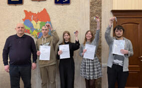 Четверо детей-сирот из Всеволожского района получили собственные квартиры