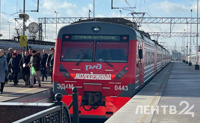 Между Гатчиной и Петербургом дали старт тактовому движению поездов