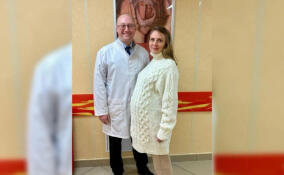 Петербург поможет семье с четверняшками из Красного Села