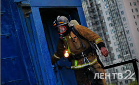 Ленинградские пожарные, ликвидирующие последствия атак БПЛА, получат премию