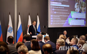 Губернатор Александр Дрозденко подвел итоги 2025 года – фоторепортаж ЛенТВ24