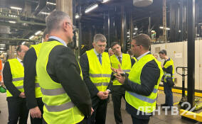 Глава Минэкономразвития и губернатор Ленобласти осмотрели завод по производству шин во Всеволожске