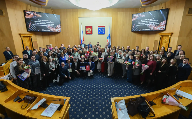 Глава Ленобласти обозначил задачи регионального отделения общества «Знание»