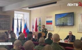 Полторы тысячи призывников Ленинградской области отправляются исполнять воинский долг