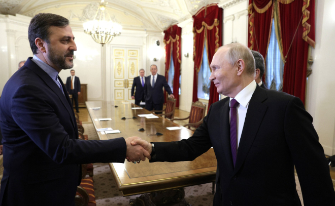 Ни войны, ни мира: визит Аракчи в Петербург трудно переоценить