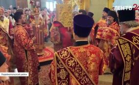 В Преображенском соборе Свято-Троицкого Александра Свирского монастыря прошла торжественная литургия