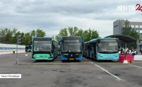 В Петербурге выбирают лучшего водителя автобуса
