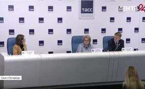В Ленобласти снижается количество сирот