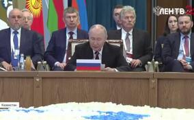 Лидеры ЕАЭС подписали пакет документов по итогам расширенного заседания в Астане