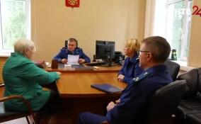 Прокурор Ленобласти провел прием граждан в Тосненском районе