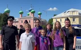 В Тихвине провели акцию по дорожной безопасности