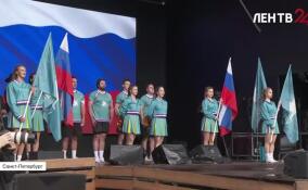 Студенты СПбГЭУ отметили выпускной на площадке «Флагшток»