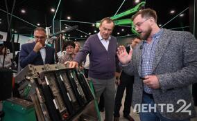 Фоторепортаж ЛенТВ24: Александр Дрозденко посетил предприятия Ленобласти