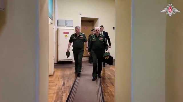 Замглавы МО Горемыкин проверил работу военкомата и пункта отбора в Ленобласти