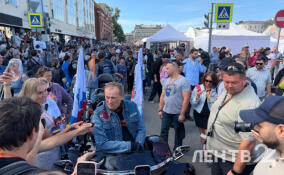 Александр Дрозденко поведет мотопробег до погранпункта «Брусничное», несмотря на травму