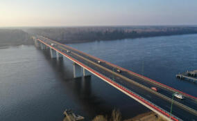 Ладожский мост в ночь на вторник разведут на два часа