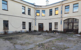 В Петербурге выставят на торги корпус № 51 Апраксина двора