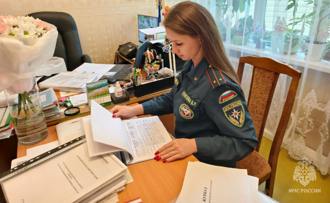 В Кингисеппе проверили пожарную безопасность в детском саду № 3