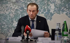 Александр Дрозденко прокомментировал ситуацию с топливом в Ленобласти