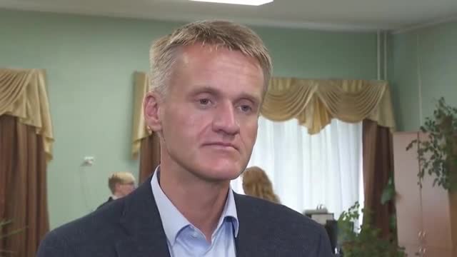 Александр Кялин о закрытии на ремонт части классов в Рощинском ЦО: «Это делается превентивно»