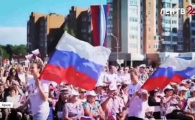 Тихвин примет областной День Государственного флага России
