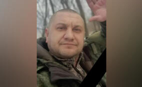 В Сланцевском районе простились с погибшим участником СВО Юрием Тороховым