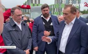 Александр Дрозденко посетил будущую разворотную площадку в конце Ясной улицы в Янино