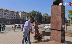 Енакиево отметил День города и 83-ю годовщину освобождения от немецко-фашистских захватчиков