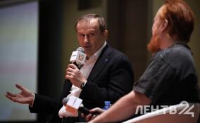 XII Ленинградский бизнес-форум «Энергия возможностей» в объективе ЛенТВ24
