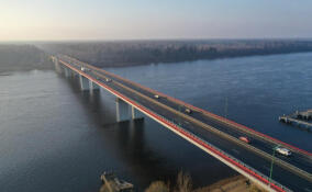 В ночь на 10 сентября движение по Ладожскому мосту перекроют на два часа