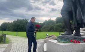 Глава Ленобласти почтил память святого князя Александра Невского во время визита в Тосненский район