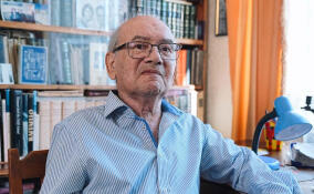 Поэт Александр Кушнер отмечает 90-летие