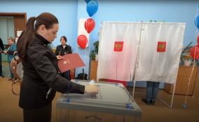 Жители Котельского поселения второй день активно участвуют в выборах