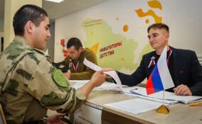 Росгвардейцы Ленобласти приняли участие в выборах