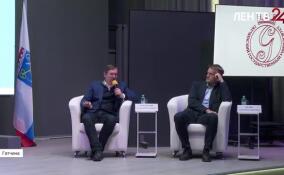 Историк Александр Журавский презентовал роман «Альтернатива» в Гатчинском университете