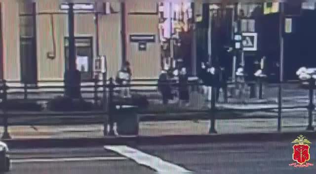 Полиция задержала водителя электровелосипеда, сбившего девочку в Петербурге